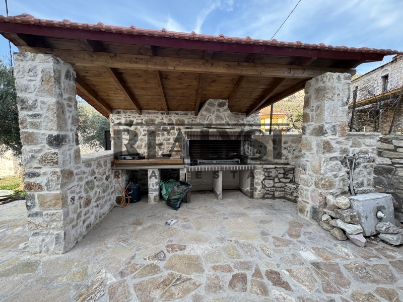 property-img